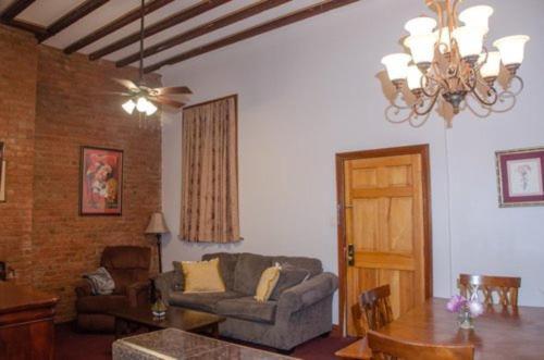 Jean Lafitte House Otel New Orleans Dış mekan fotoğraf